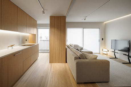 Barra Apartment: Quiet Coastal Minimalism - 2