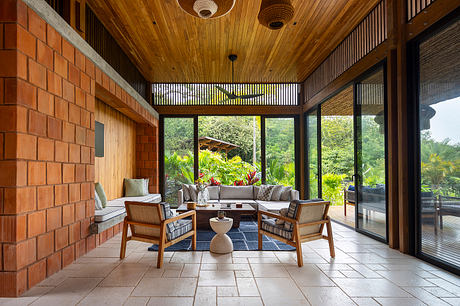 Casa Dos Playas: Earthen Costa Rica House Between two Seas in Balance - 2