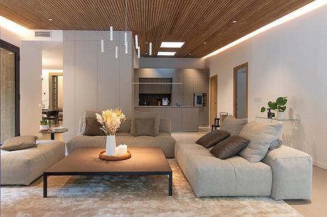 Contemporary Renaissance: Montpellier House Opens To Poolside Living - 2