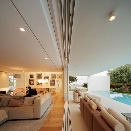 PCG House by Visioarq Arquitectos - 2