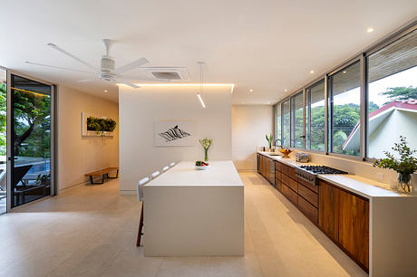 Haven House by Salagnac Arquitectos - 3