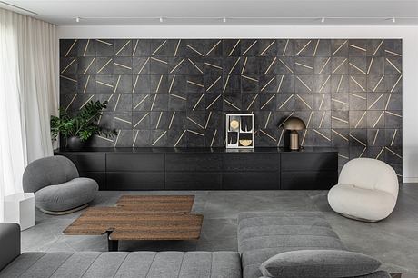 Suburban Villa by Matheas Architecture - 2