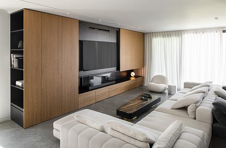 Suburban Villa by Matheas Architecture - 3