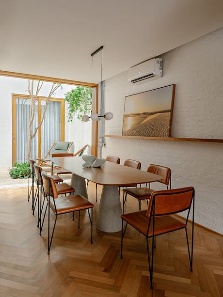 Casa MA: Sunlit Sao Paulo Apartment With Airy Indoor-Outdoor Life - 4