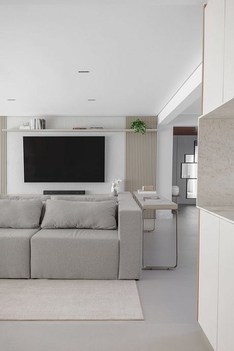 House 111: Calm Neutrals and Light Shape a Courtyard Family Home - 4