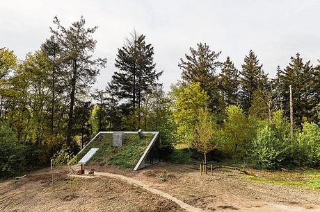 Kazemat Koningsweg Recasts a Military Site as a Subtle Refuge - 5