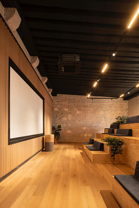 GO HQ: Adaptive Office Living Inside A 17th-Century Convent Complex - 5