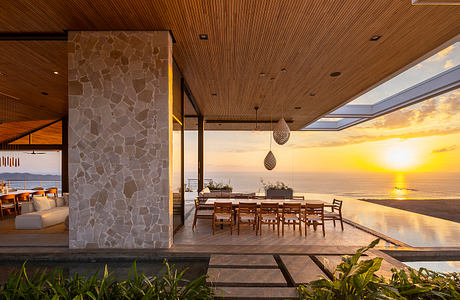 Villa Zenith by Salagnac Arquitectos