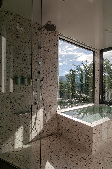 Jinakachi: A Cliffside Retreat Shaped by Sea Breezes and Tidal Time - 7