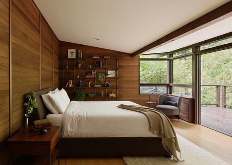 Alden Mason House: Reviving A Northwest Midcentury Creekside Retreat - 7