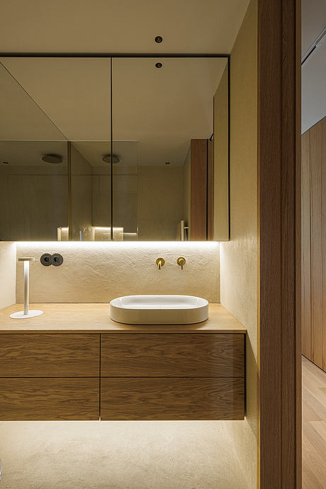 Barra Apartment: Quiet Coastal Minimalism - 7