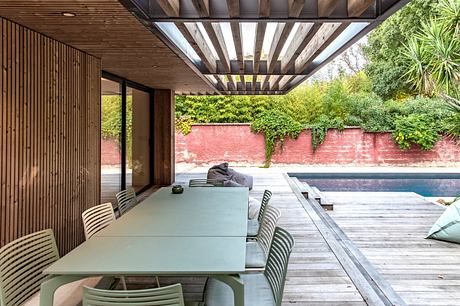 Contemporary Renaissance: Montpellier House Opens To Poolside Living - 8