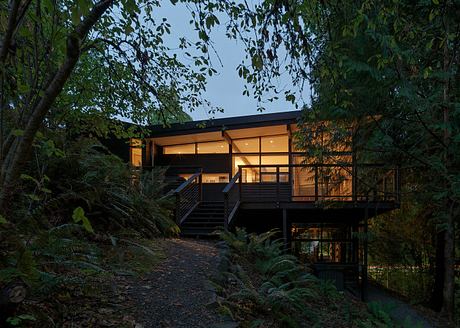Alden Mason House: Reviving A Northwest Midcentury Creekside Retreat - 8