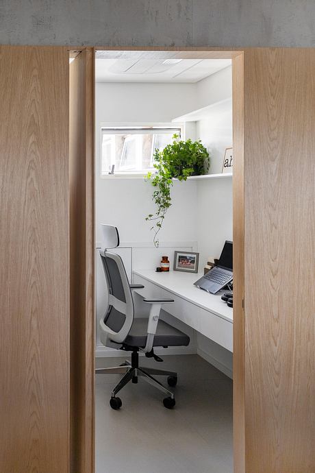 Bueno Apartment by BLOCO Arquitetos - 7