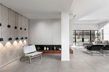 The Monochrome Frame House: Light-Filled Living For Urban Families - 8