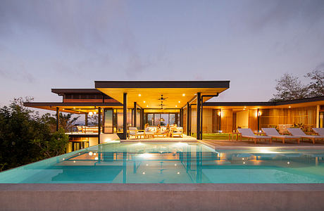 Casa 49 by Salagnac Arquitectos