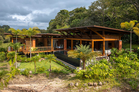 Casa Dos Playas: Earthen Costa Rica House Between two Seas in Balance - 9