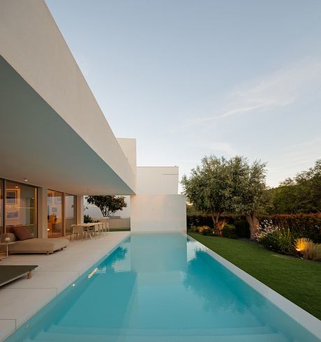 PCG House by Visioarq Arquitectos - 11