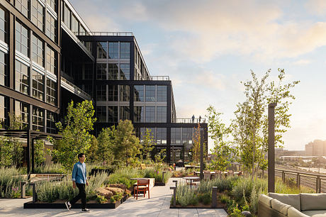 Steel House Brings a 13,000-Square-Foot Park to Office Life - 7