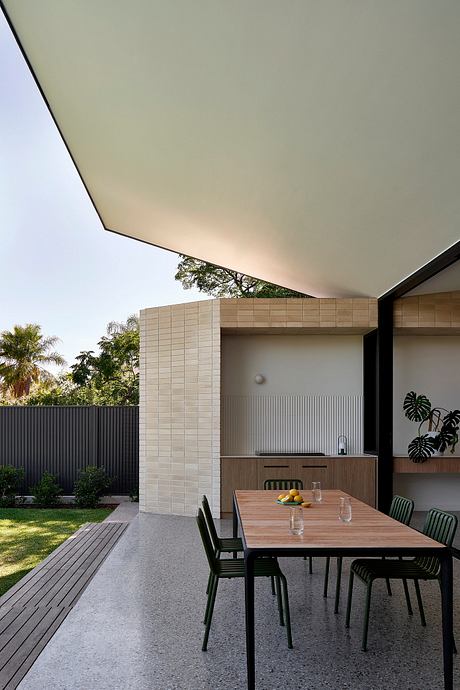 Swoosh House by Das Studio - 7