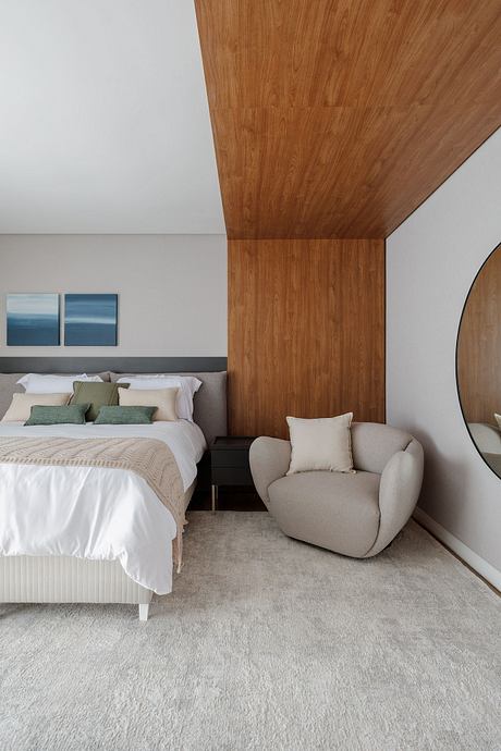 House 111: Calm Neutrals and Light Shape a Courtyard Family Home - 9