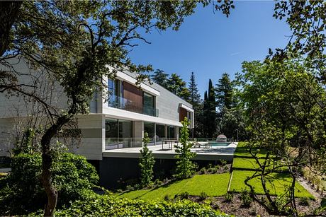 House VCH by FH2L Arquitectos - 8