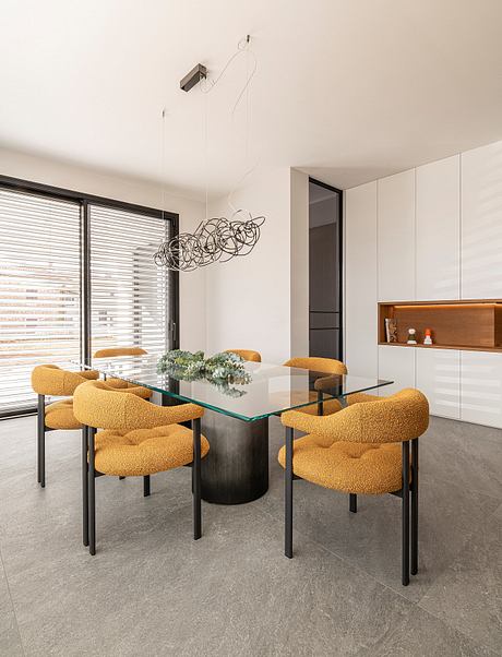 Private Villa in the Roman Countryside: Light Contemporary Retreat - 8