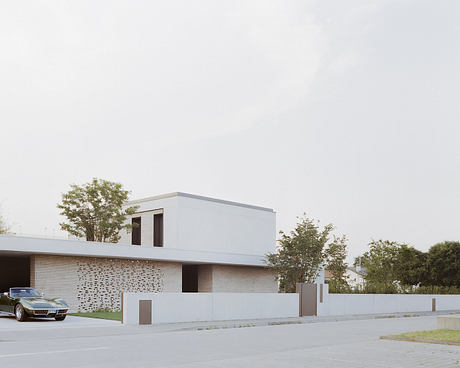 House GM by Didonè Comacchio Architects - 11