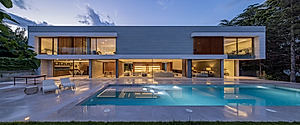House VCH by FH2L Arquitectos