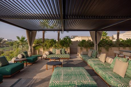 Villa Imperiale: Maximalist Italian Luxury in Dubai’s Emirates Hills - 11