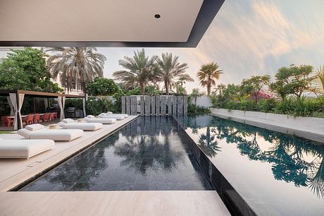 Villa Imperiale: Maximalist Italian Luxury in Dubai’s Emirates Hills - 12