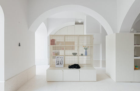 Barão Sabrosa Apartment: Filled Lisbon Retreat Under Historic Arches
