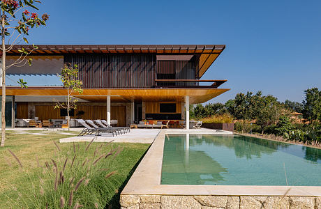 Blueinc House by Padovani Arquitetos