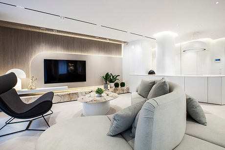Curved Apartment by Eklekt Atelier - 1