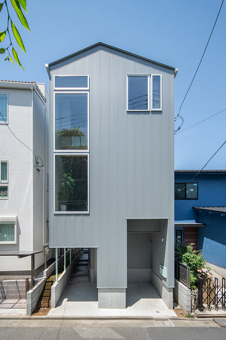 House in Itabashi by TERRAIN architects - 1
