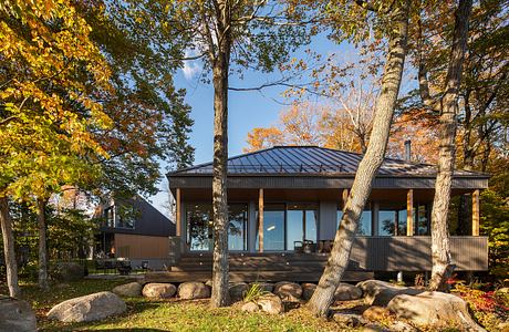 Résidence l’Échouage by Bourgeois / Lechasseur architectes
