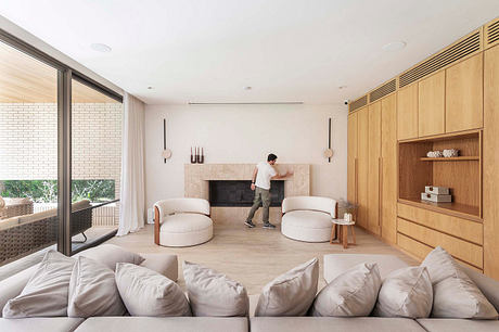 Casa Magnolia — Garden Views Shape a Calm Contemporary House Life - 2