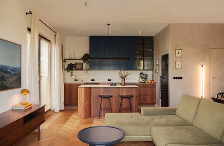 Apartment on Fabryczna Street in Kraków by One Desk