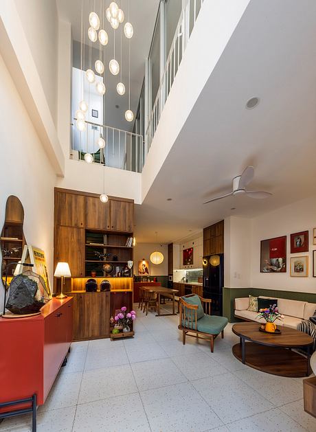 40m2 House Transforms a Dark Townhouse into s Tall Shared Retreat - 2