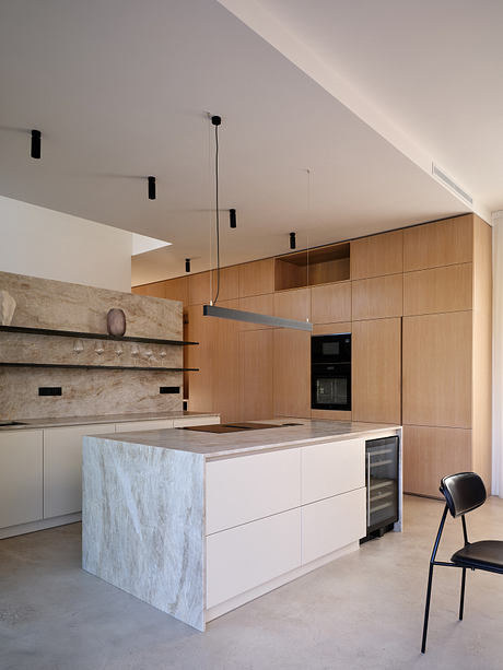 House in Čakovice: Calm Minimalist House for a Growing Prague Family - 5