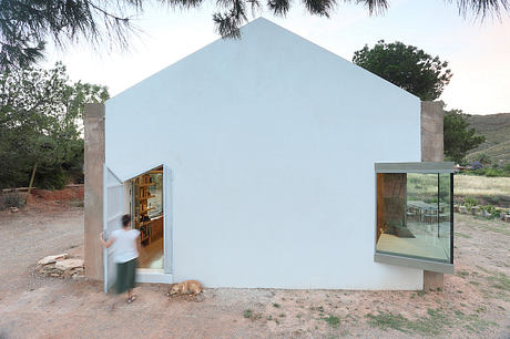 Los Llanos House by Pepa Díaz Arquitecta - 7