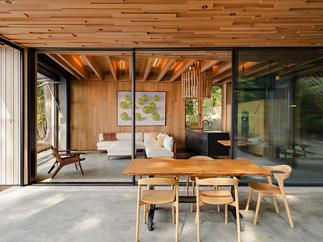 Tree House by Alchemy Architects - 5