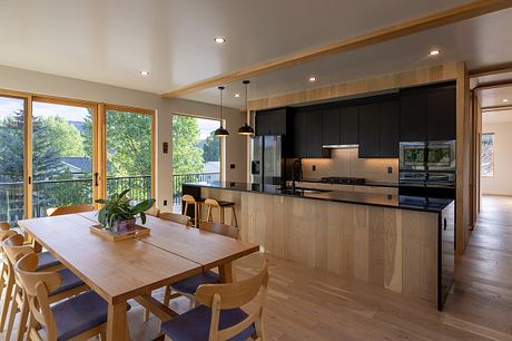 Black Bear House by forma ARCHITECTURE - 6