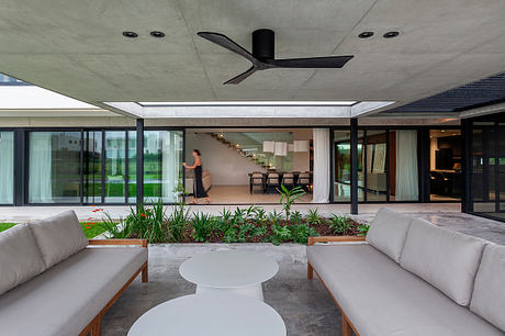 GJ House by Estudio GMARQ - 7