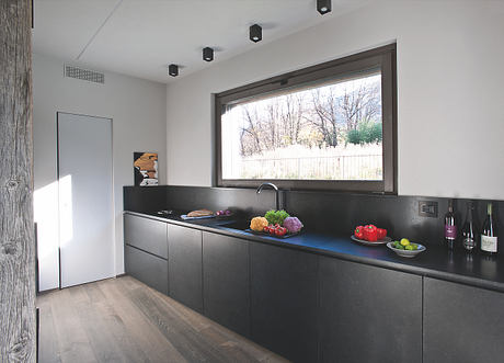 Minimalist Wooden Villa by Dario Turani Associati - 5