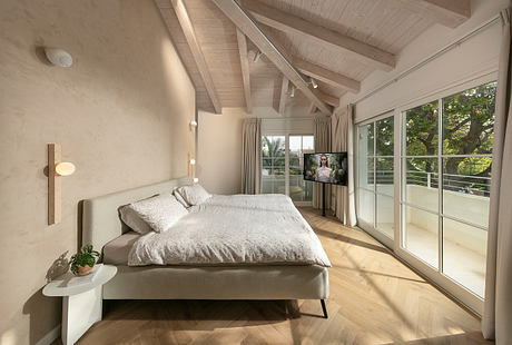 House Reborn by Spiegel Architects - 10