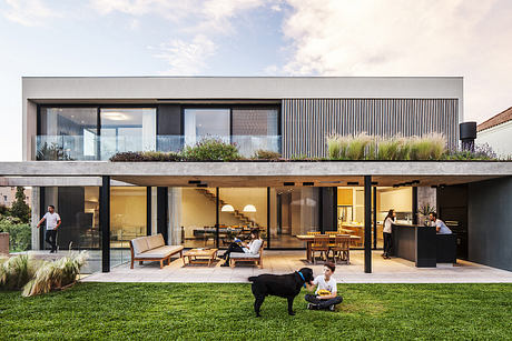 R House by Estudio GMARQ - 8