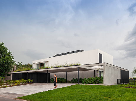 GJ House by Estudio GMARQ - 9