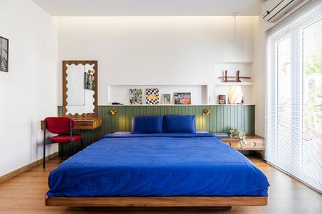 40m2 House Transforms a Dark Townhouse into s Tall Shared Retreat - 8