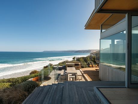 Banool House — Modern Beach Shack for Relaxed Australian Getaways - 9